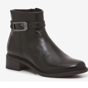 Clarks Maye Grace Leather Ankle Bootie, 7.5 Black Leather New in Box